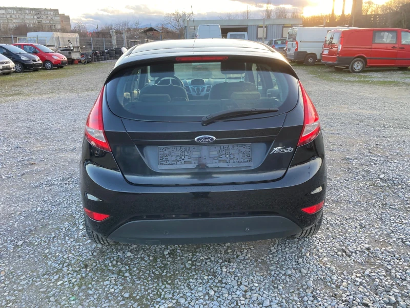 Ford Fiesta 1.4 TDCI, снимка 4 - Автомобили и джипове - 48602657