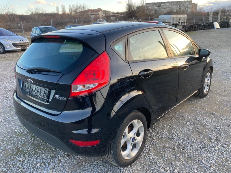 Ford Fiesta 1.4 TDCI, снимка 5 - Автомобили и джипове - 48602657