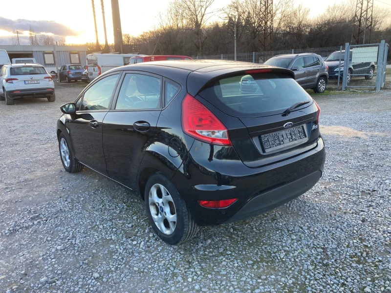 Ford Fiesta 1.4 TDCI, снимка 3 - Автомобили и джипове - 48602657