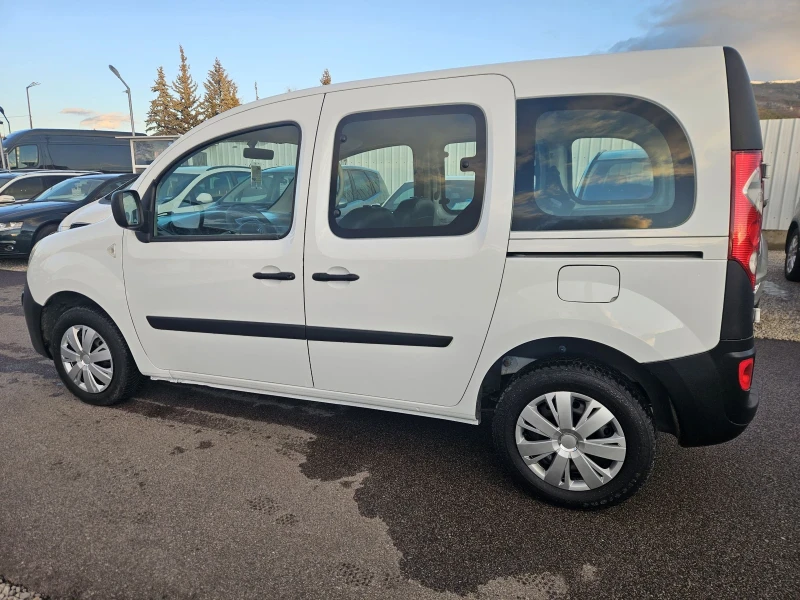 Renault Kangoo 1.5DCI, снимка 6 - Автомобили и джипове - 48687427