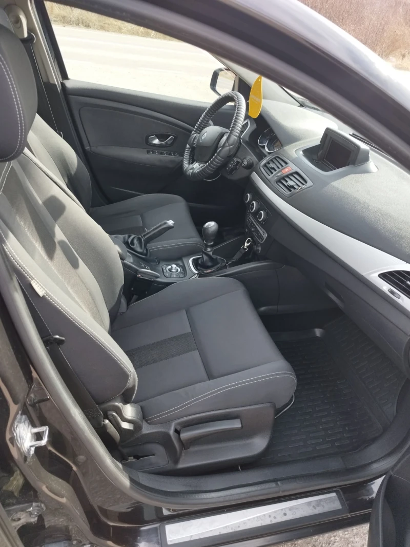 Renault Megane 1, 9 dci, снимка 6 - Автомобили и джипове - 49482886