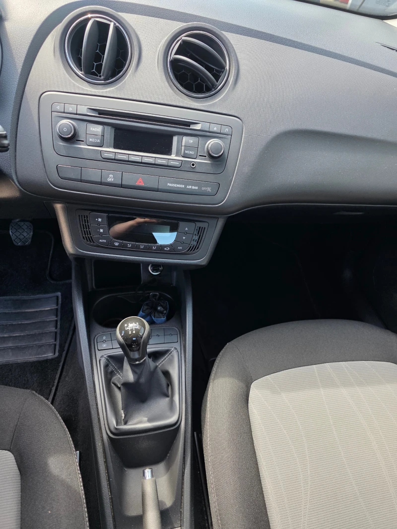 Seat Ibiza 1.6i Bifuel 133000km! EURO5B, снимка 14 - Автомобили и джипове - 49974726