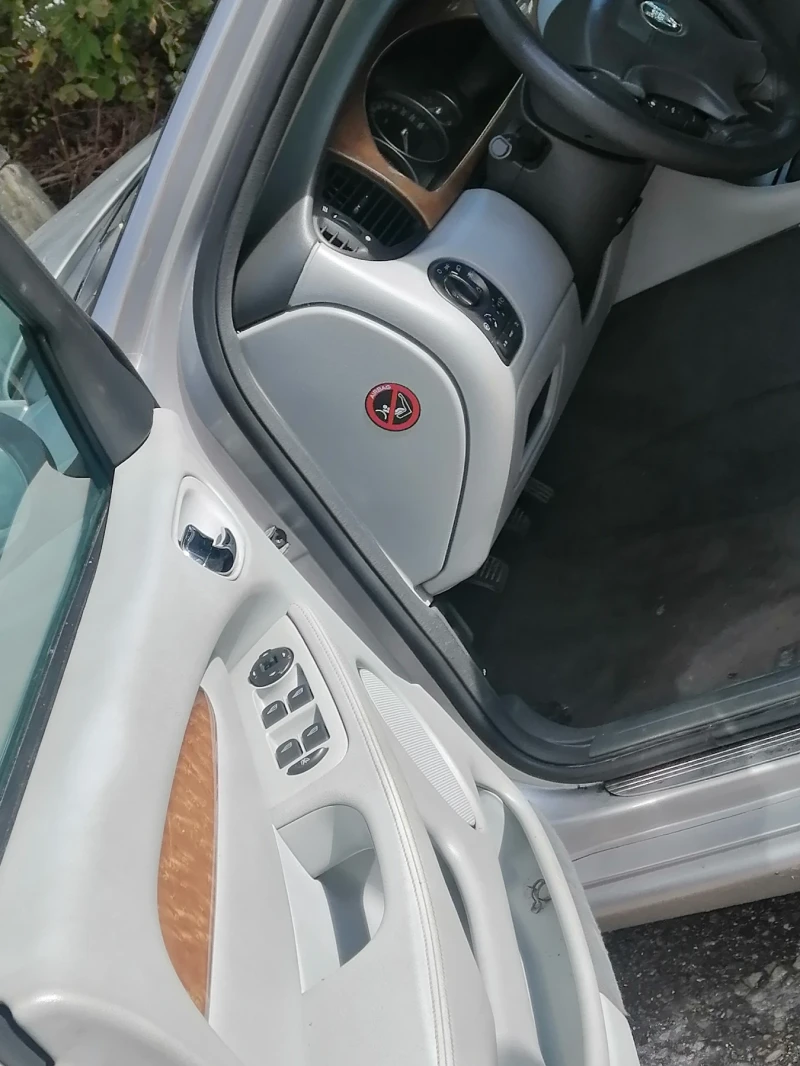 Jaguar X-type, снимка 5 - Автомобили и джипове - 52535466