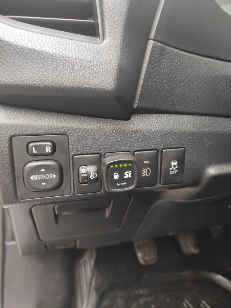 Toyota Corolla Бензин Газ / от България , снимка 6 - Автомобили и джипове - 52685840