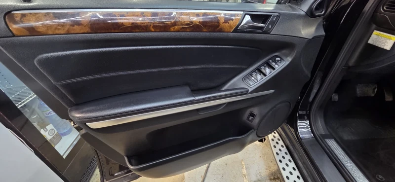 Mercedes-Benz ML 500 550, снимка 8 - Автомобили и джипове - 52859262