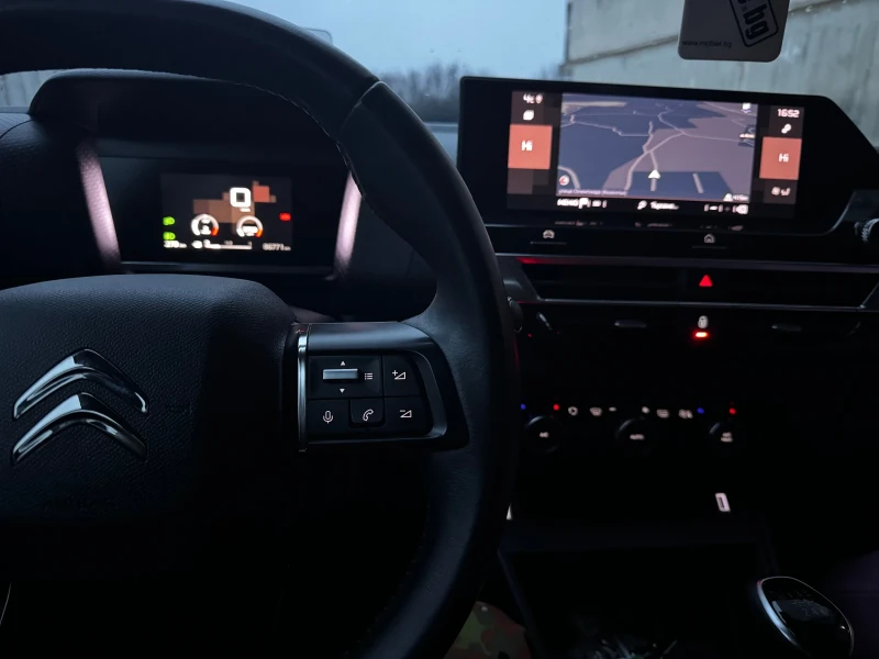 Citroen C4 New 1.5 hdi Navi Led 360  18r, снимка 11 - Автомобили и джипове - 53081801