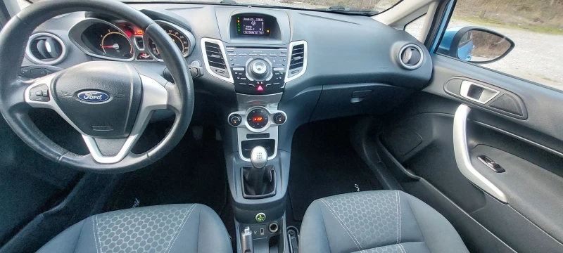 Ford Fiesta 1.4 бензин газ  здравия мотор , снимка 10 - Автомобили и джипове - 53458838