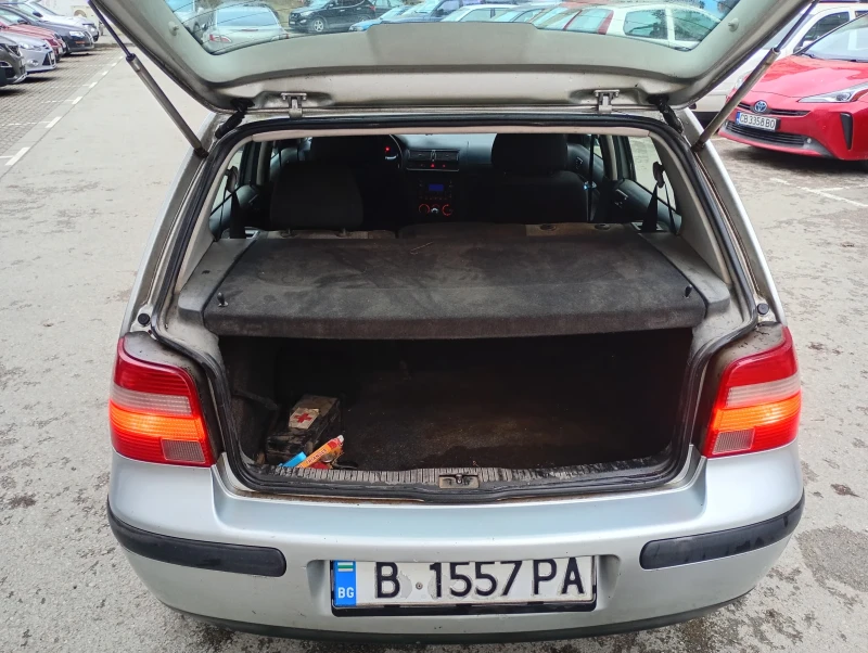 VW Golf 1.9 TDi Климатик Нови Гуми , снимка 5 - Автомобили и джипове - 53486782