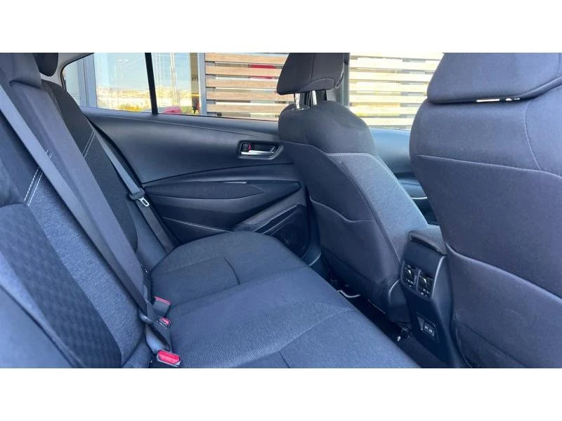 Toyota Corolla SDN 1.8H Executive Plus | Mobile.bg   16