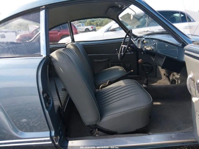 VW Karmann-ghia * RESTORED* MANUAL* , снимка 5 - Автомобили и джипове - 55063295
