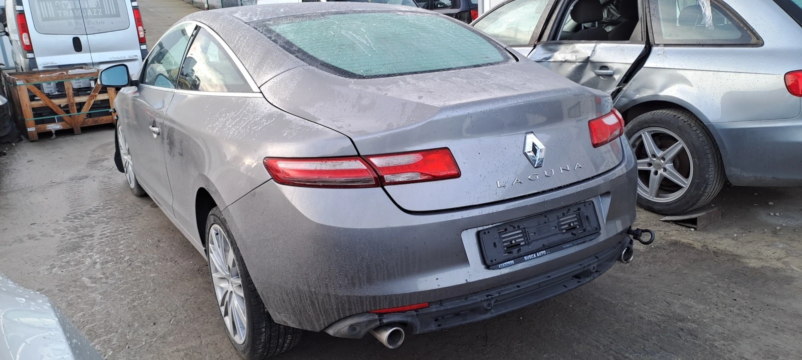 Renault Laguna Coupe 2.0DCI 6скорости - изображение 3