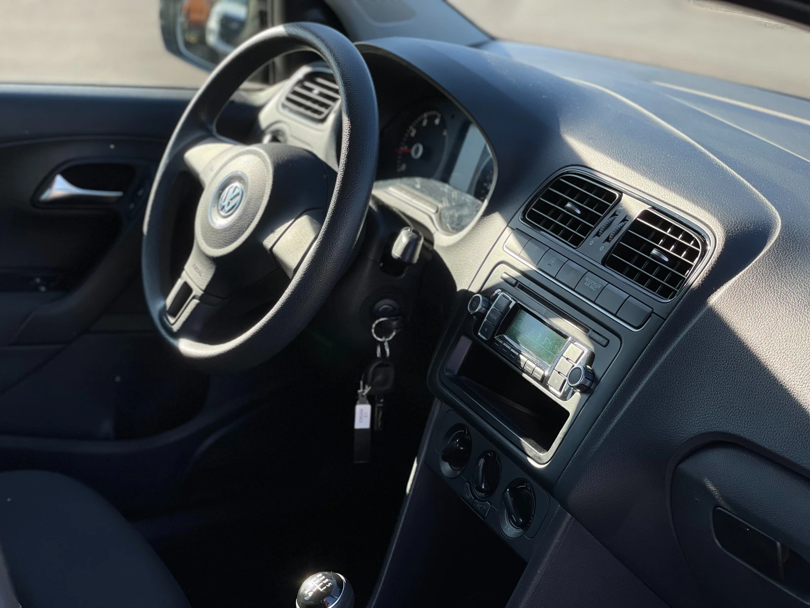 VW Polo 1.2i | Mobile.bg   13