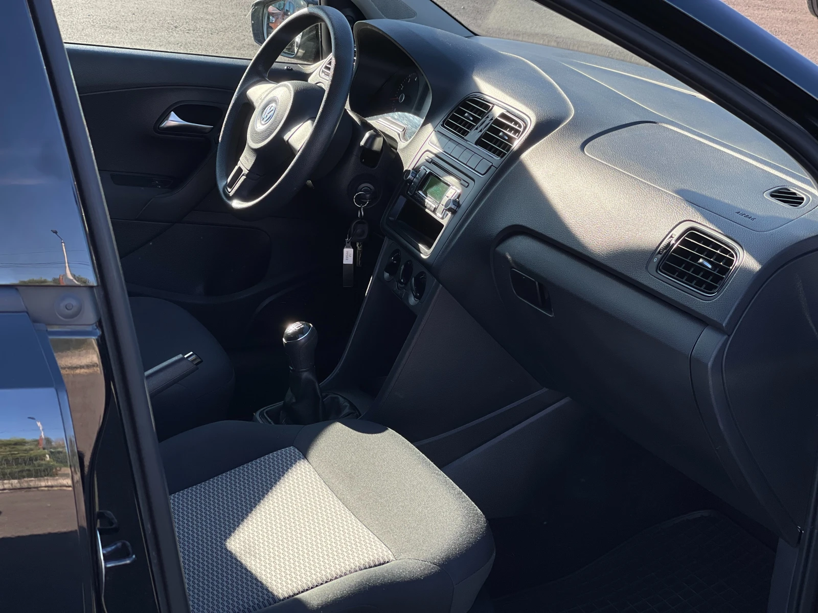 VW Polo 1.2i | Mobile.bg   11