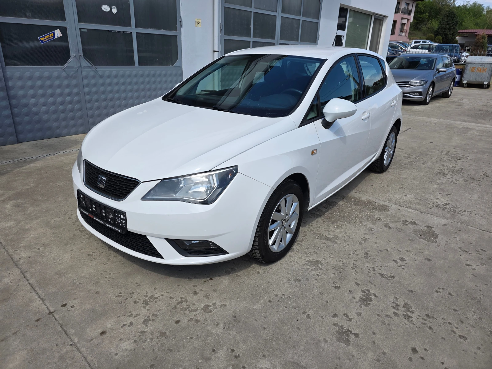 Seat Ibiza 1.6i Bifuel 133000km! EURO5B - изображение 4