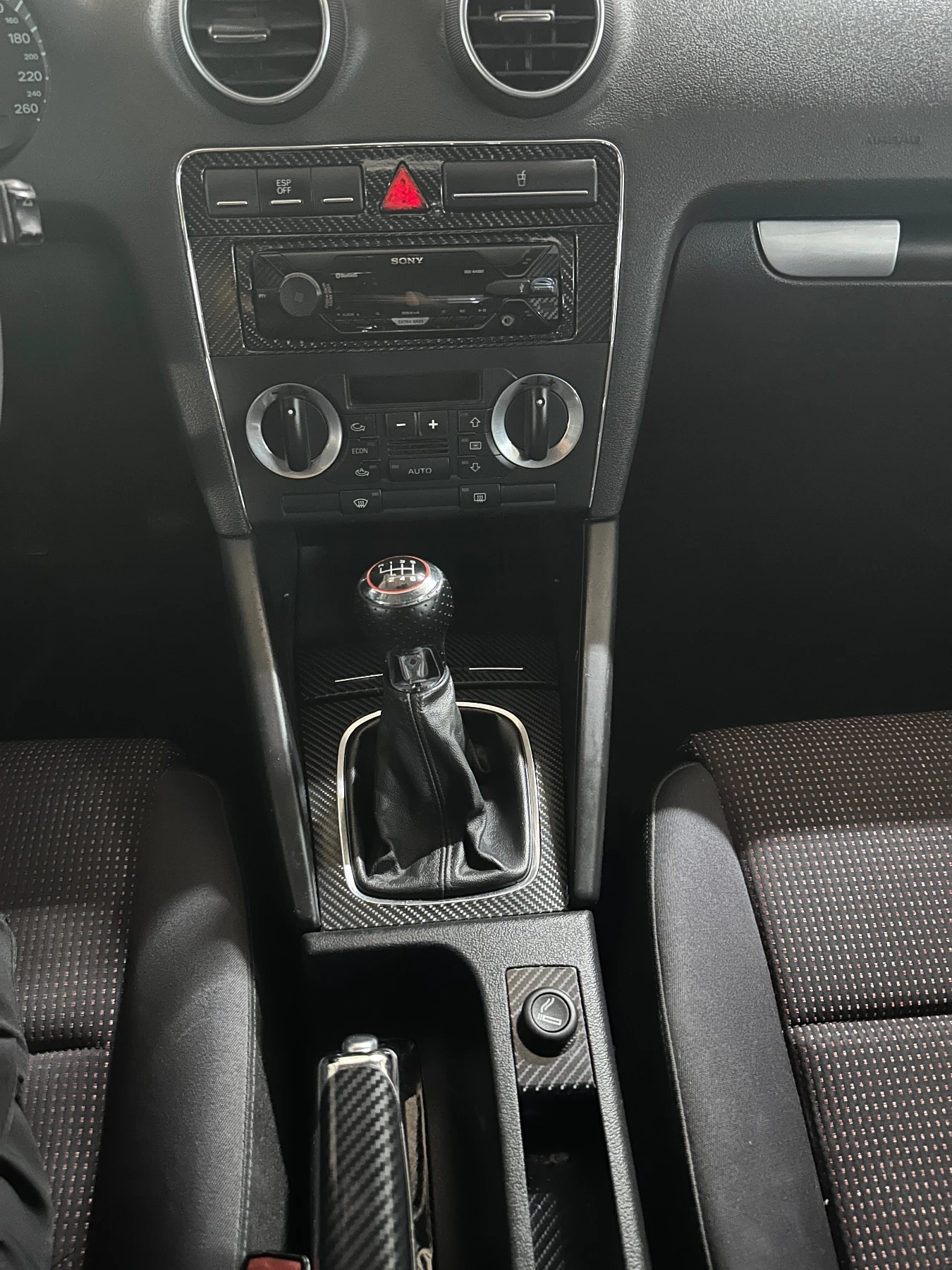 Audi A3 TDI 2.0 - изображение 7