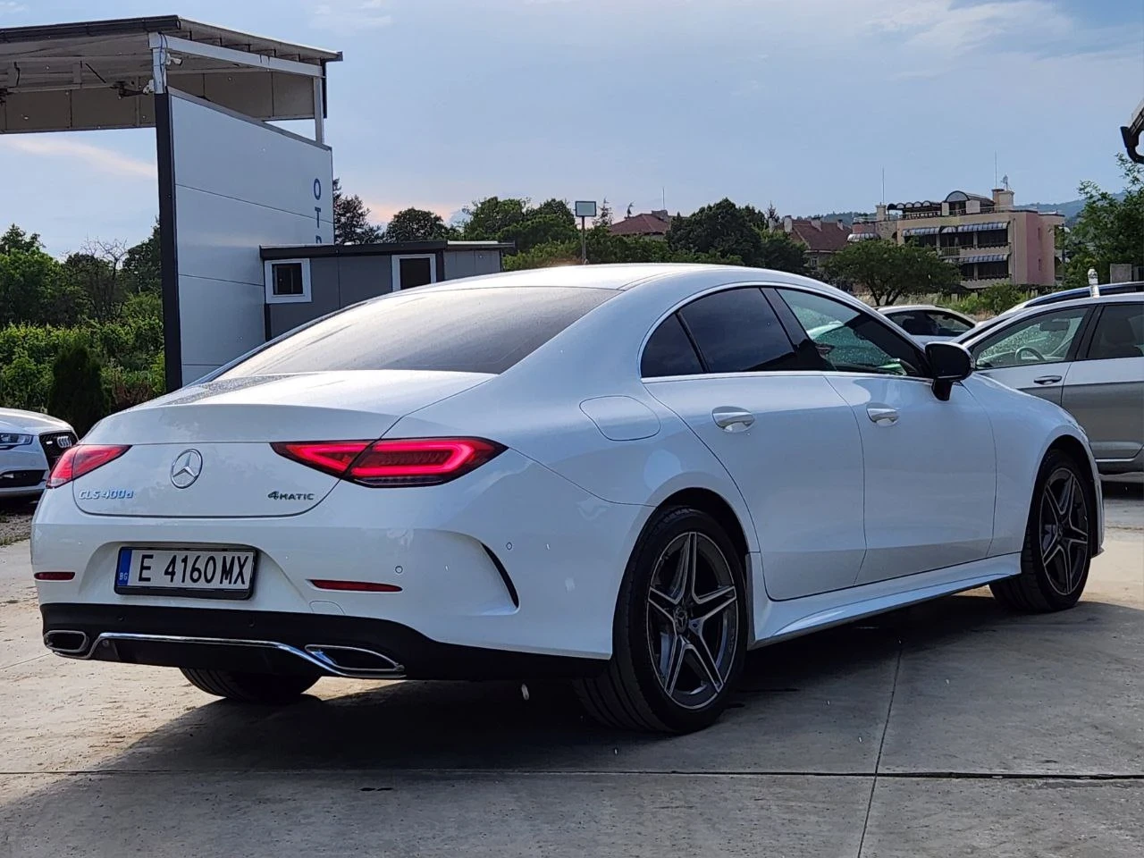 Mercedes-Benz CLS 400 AMG Line RHD - изображение 6