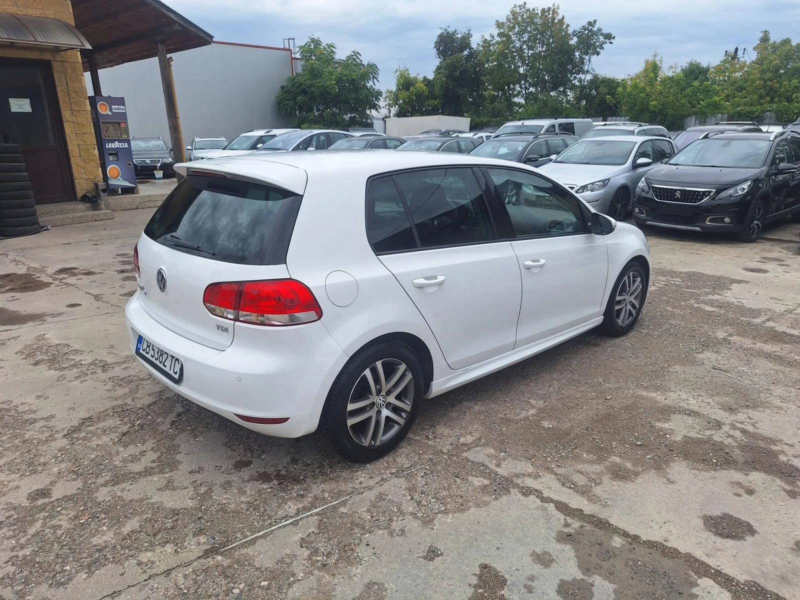 VW Golf 1.6 tdi r-line - изображение 7