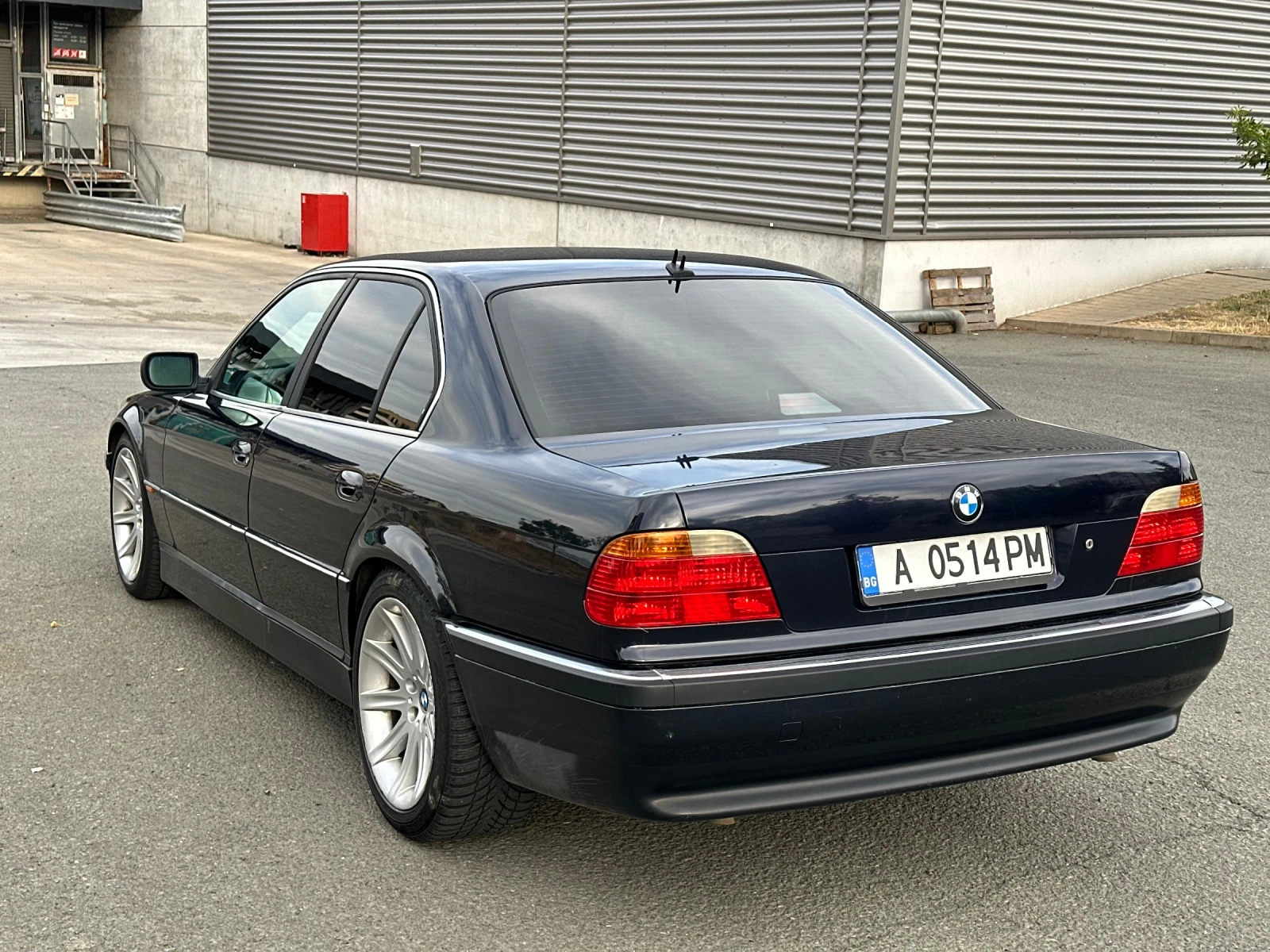 BMW 735 735I - изображение 5