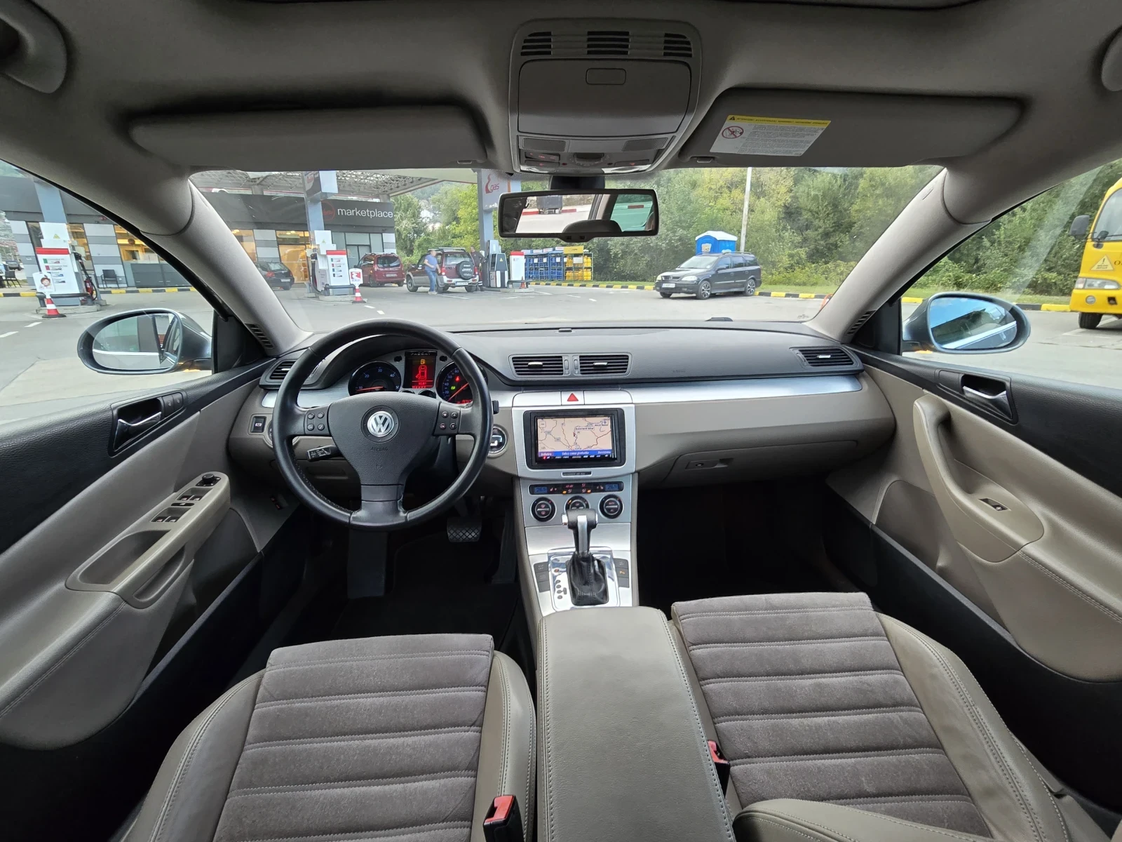VW Passat Внос от Италия 170 коня дистроник Топ състояние - изображение 9