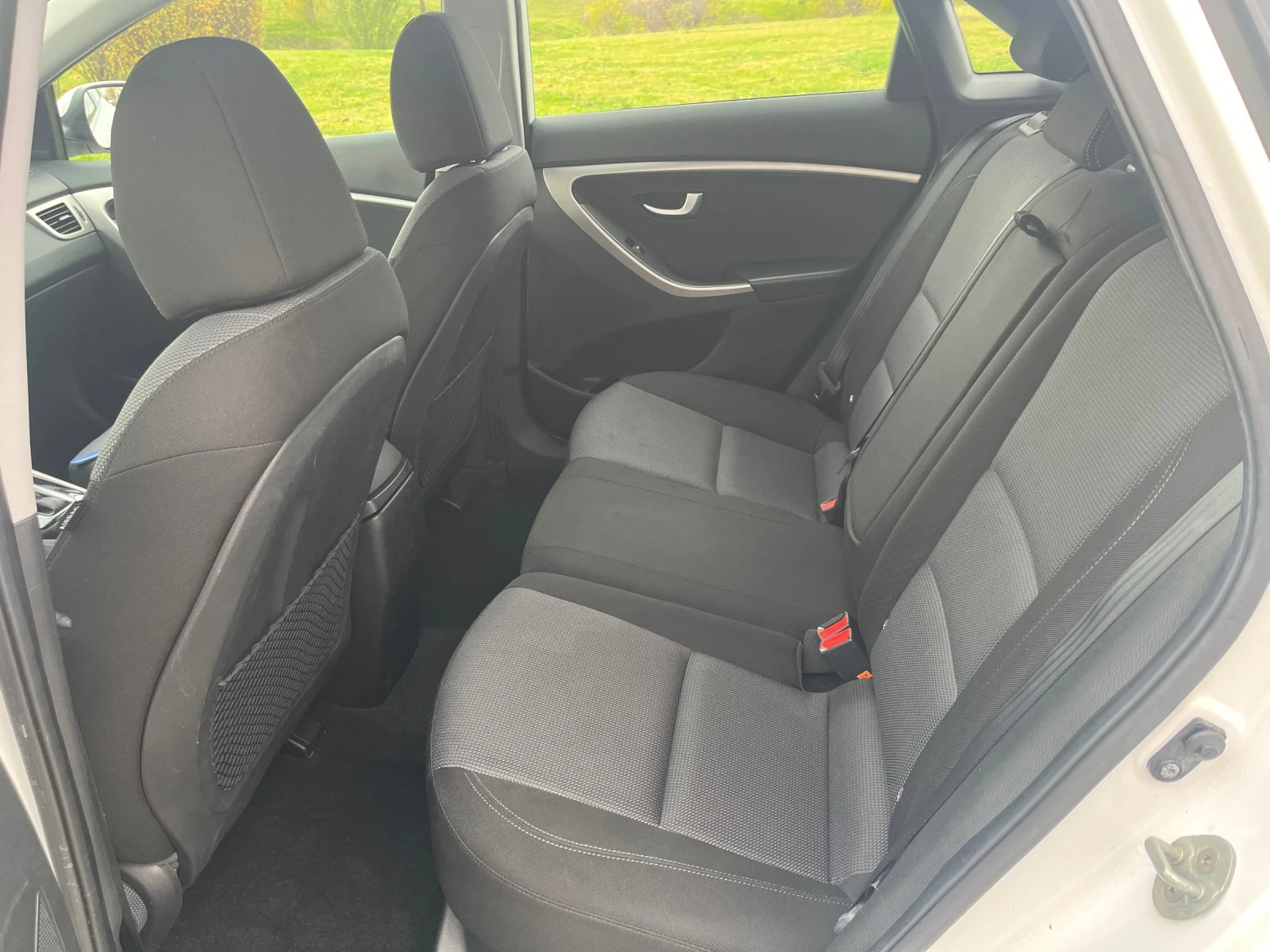 Hyundai I30 1.6D Avtomatik Full | Mobile.bg   13