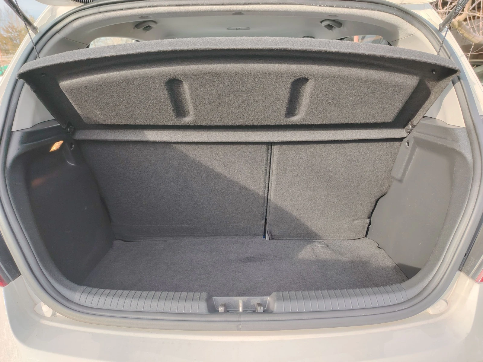 Hyundai I20, снимка 7 - Автомобили и джипове - 53291687