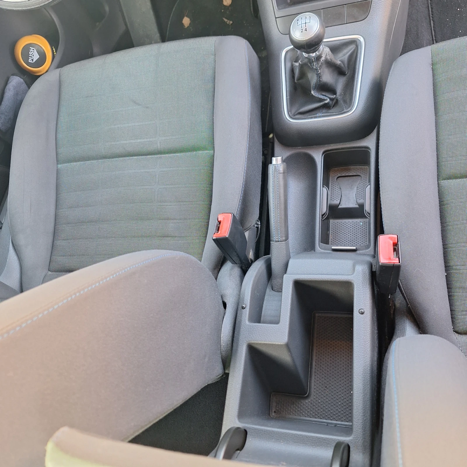 VW Golf Plus 1.9 TDI 105 к.с, снимка 13 - Автомобили и джипове - 53534999