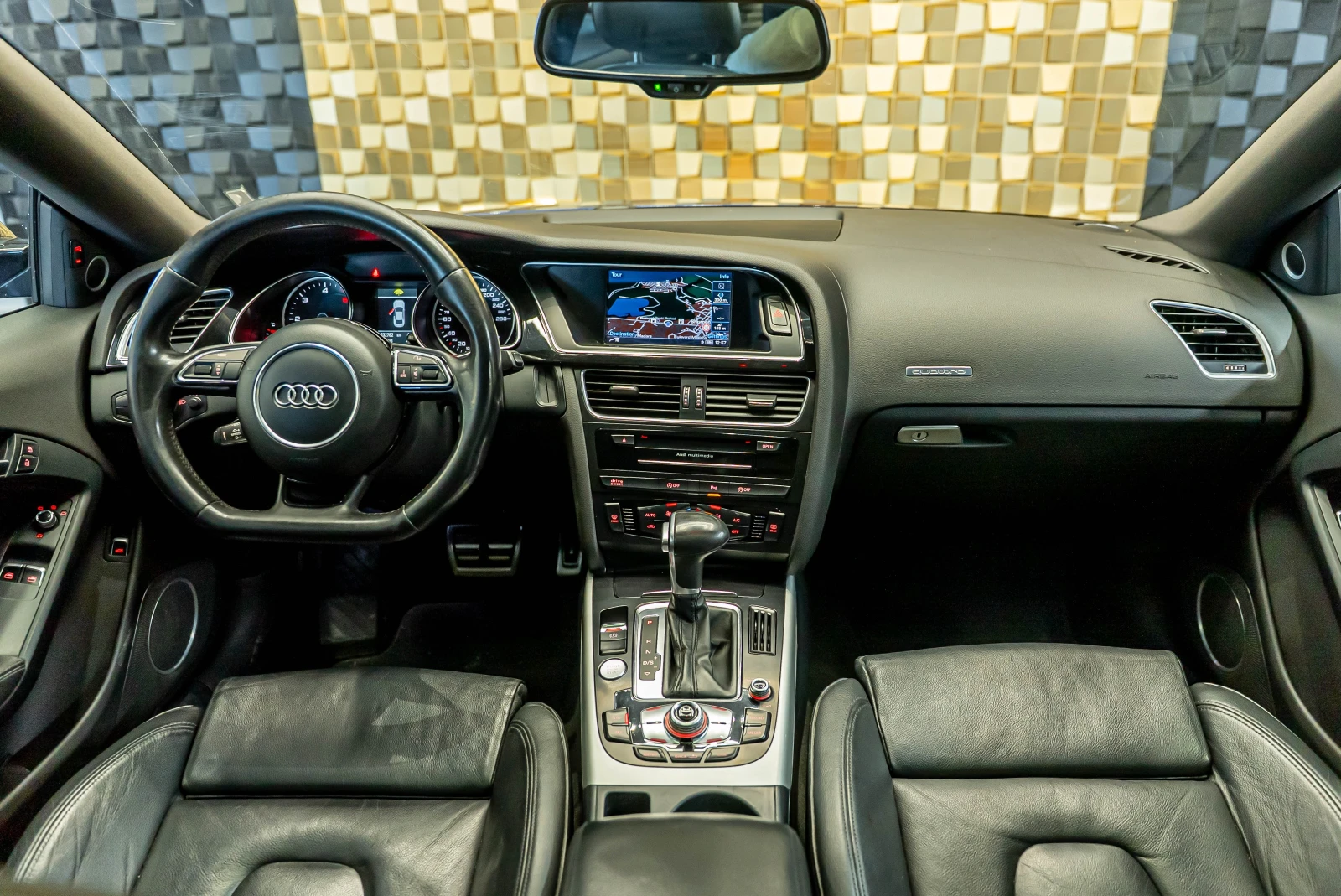 Audi A5 Coupe 3.0 TDI Quattro S-Line - изображение 10