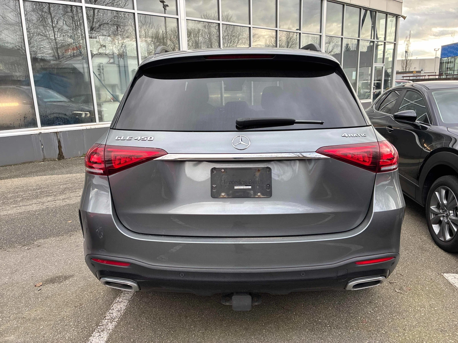 Mercedes-Benz GLE 450 AMG* PACK* BURMESTER* 360КАМЕРА* LANE* ASSIST* , снимка 4 - Автомобили и джипове - 53903712