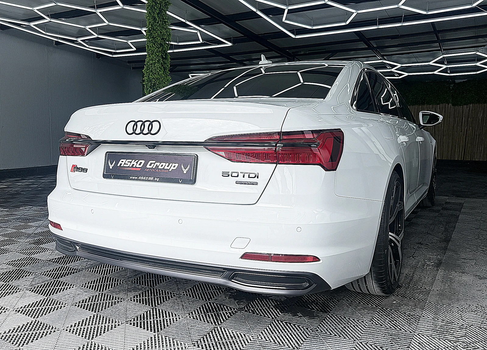 Audi A6 S-Line/DIGITAL/3D-Kamera/ПОДГРЕВ ОБДУХВАНЕ ЛИЗИНГ, снимка 6 - Автомобили и джипове - 54043328