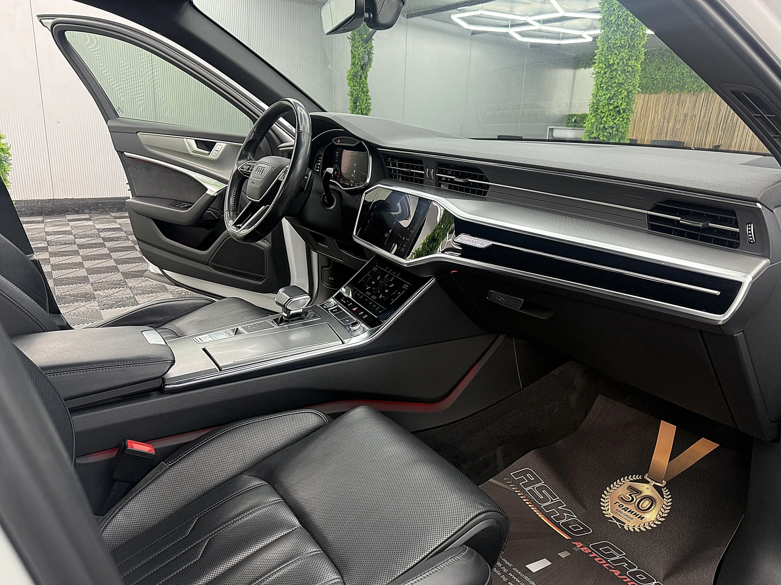 Audi A6 S-Line/DIGITAL/3D-Kamera/ПОДГРЕВ ОБДУХВАНЕ ЛИЗИНГ, снимка 13 - Автомобили и джипове - 54043328