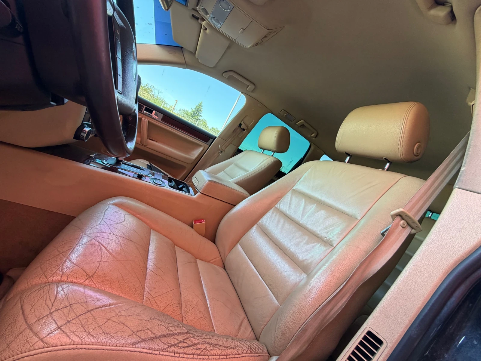 VW Touareg 3.0D* НА* ПРУЖИНИ, снимка 13 - Автомобили и джипове - 54149995