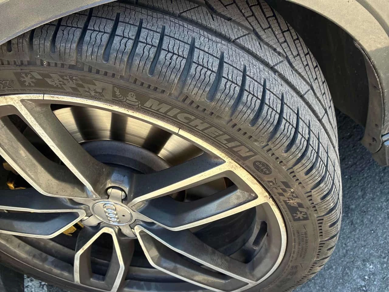 Audi S3 2.0T Progressiv/CARFAX/Carbon hood/�������/������� | Mobile.bg � ����������� 17