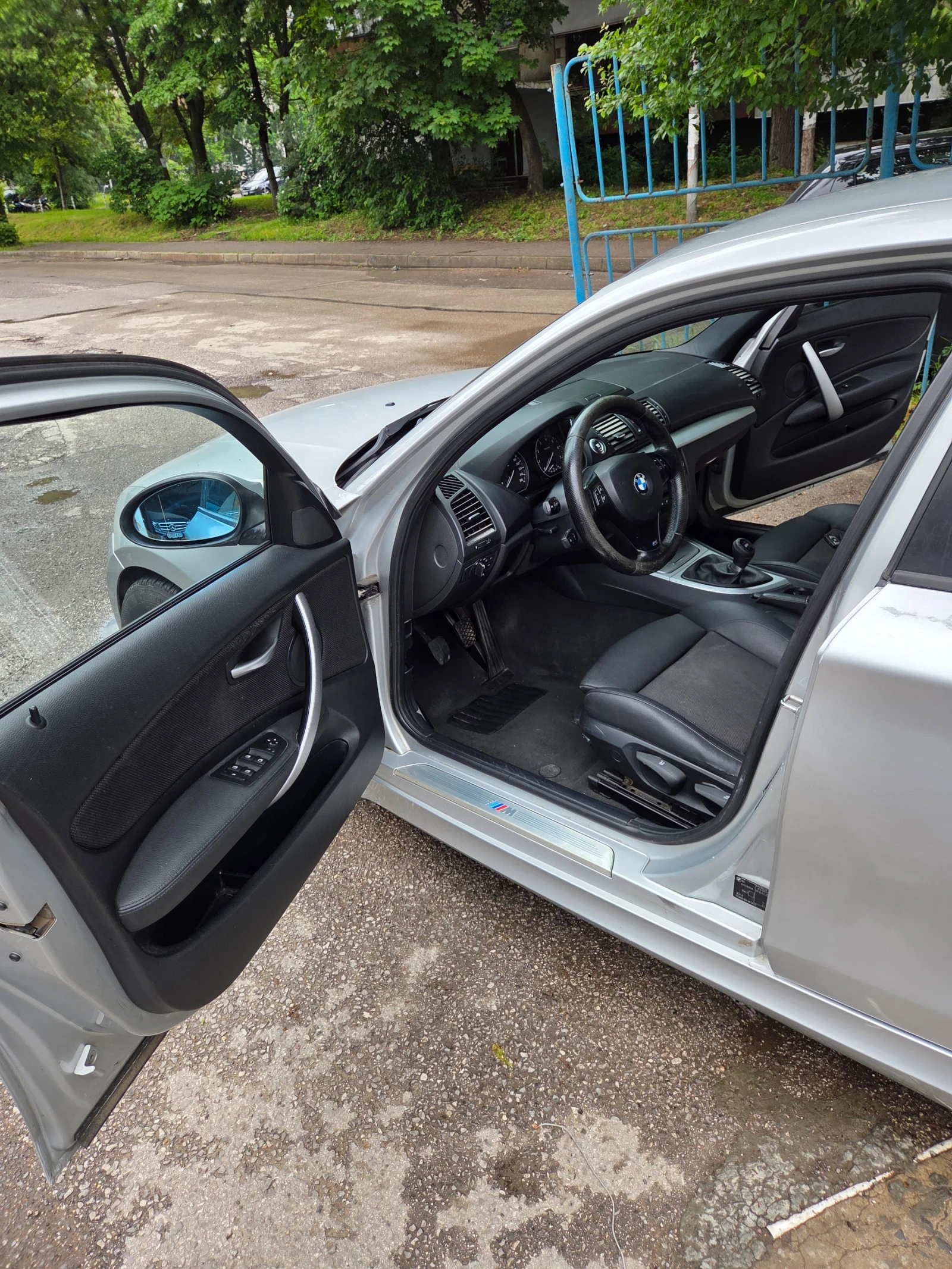 BMW 120 Е87 М Пакет 4врати Facelift, снимка 8 - Автомобили и джипове - 54660205