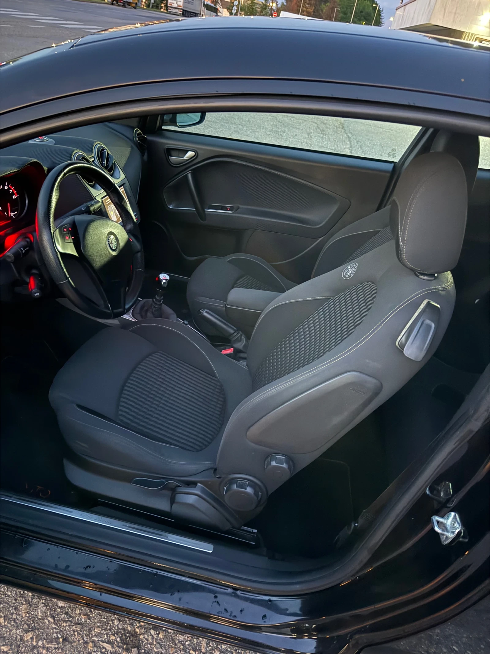 Alfa Romeo MiTo 1.4T QV 170ps, снимка 8 - Автомобили и джипове - 54837947