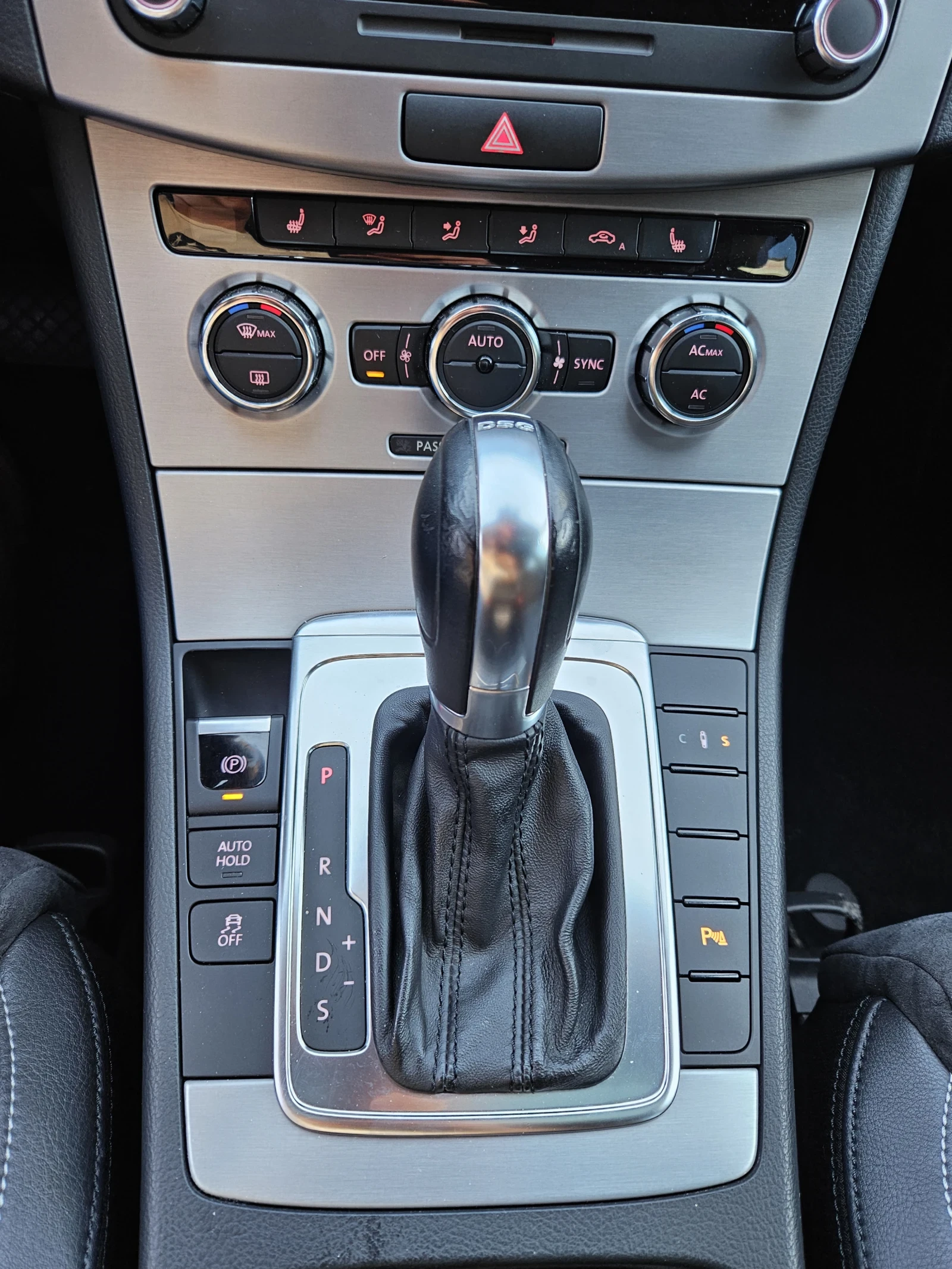 VW Passat 139 000 км, снимка 4 - Автомобили и джипове - 55237247