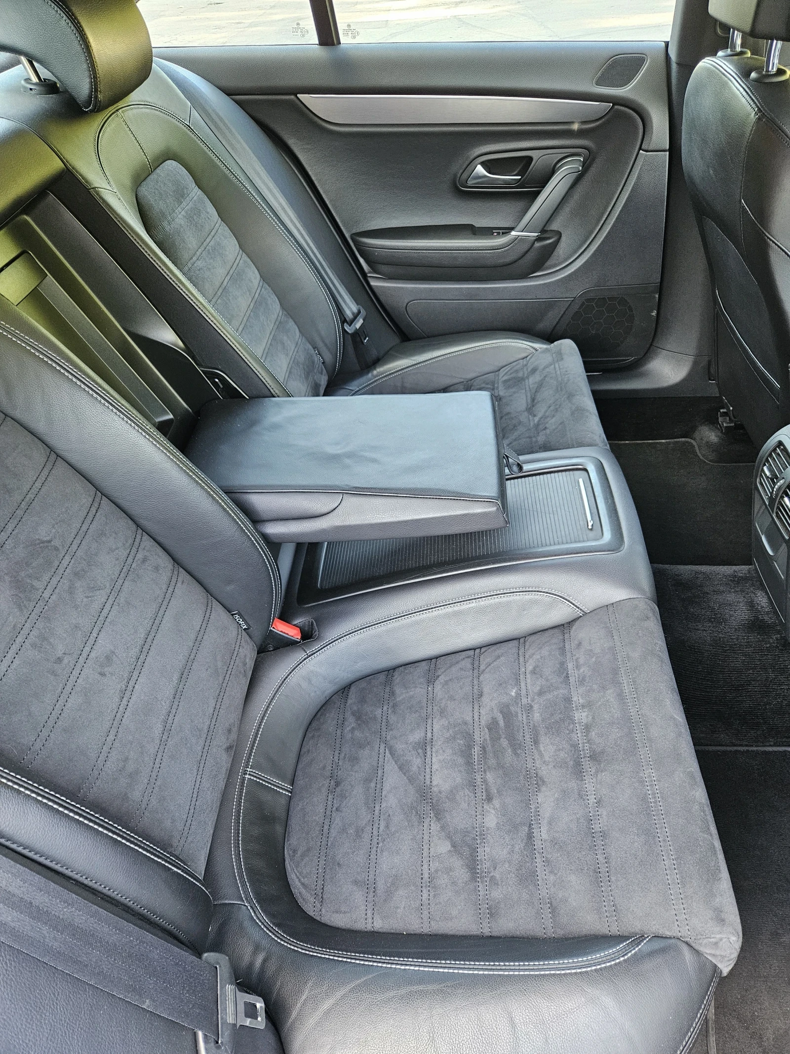 VW Passat 139 000 км, снимка 16 - Автомобили и джипове - 55237247