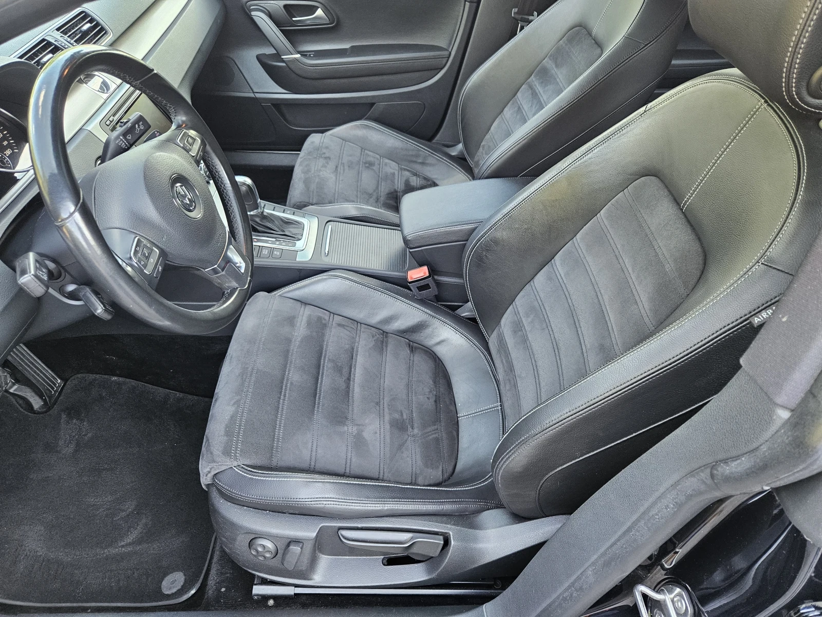 VW Passat 139 000 км, снимка 15 - Автомобили и джипове - 55237247