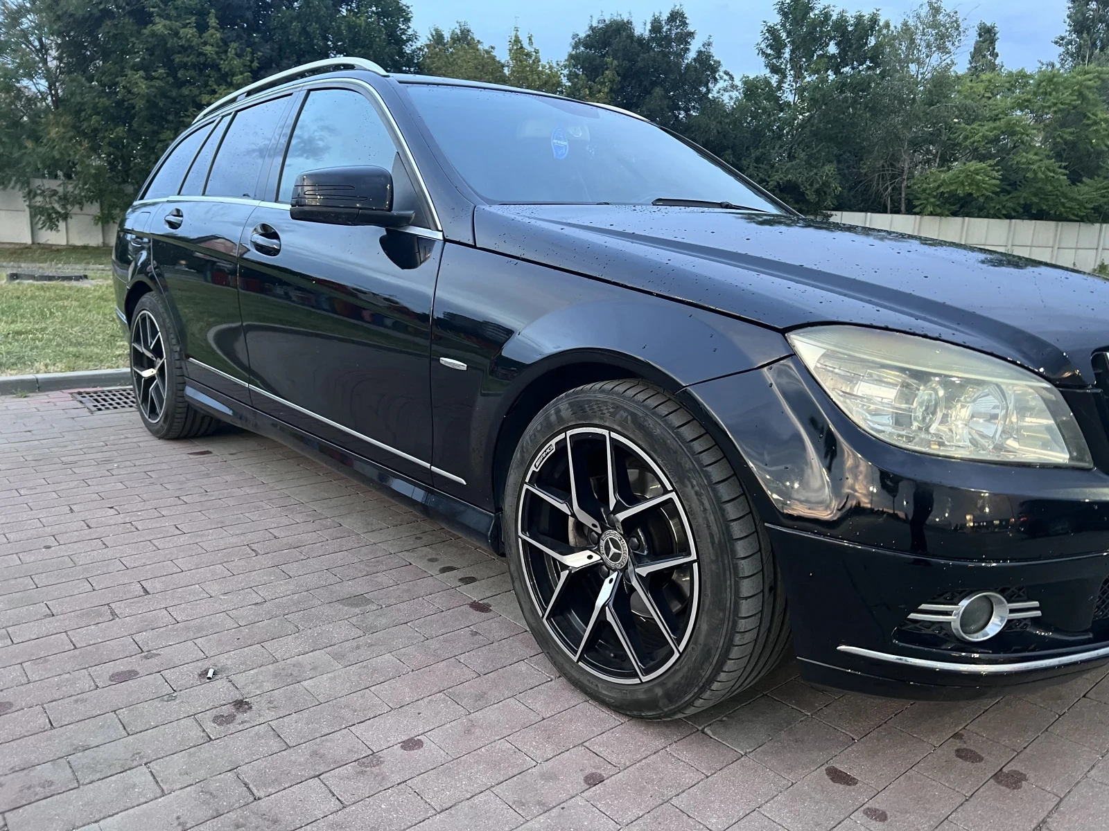 Mercedes-Benz C 220, снимка 4 - Автомобили и джипове - 55419753