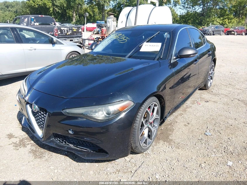 Alfa Romeo Giulia 2.0l Rwd, снимка 2 - Автомобили и джипове - 55586717