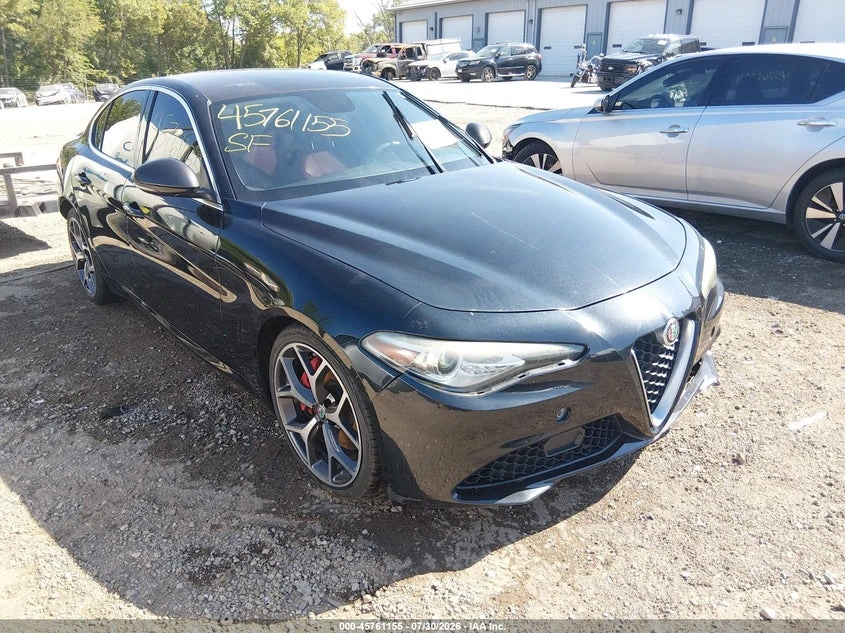 Alfa Romeo Giulia 2.0l Rwd