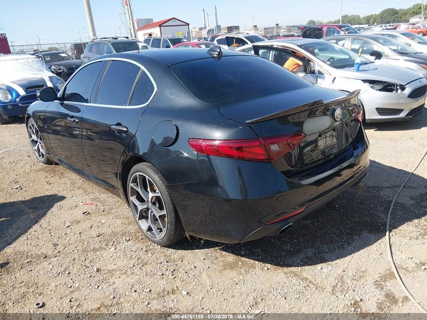 Alfa Romeo Giulia 2.0l Rwd, снимка 3 - Автомобили и джипове - 55586717