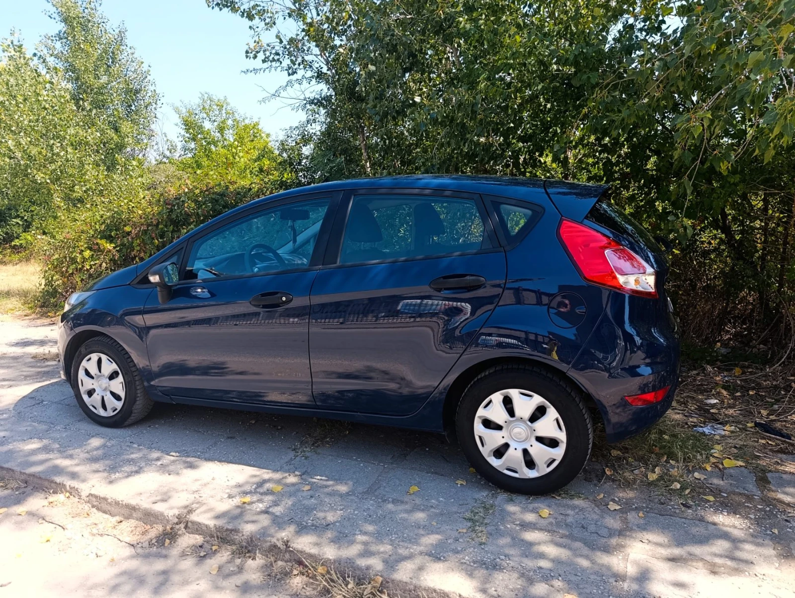 Ford Fiesta, снимка 9 - Автомобили и джипове - 55673852