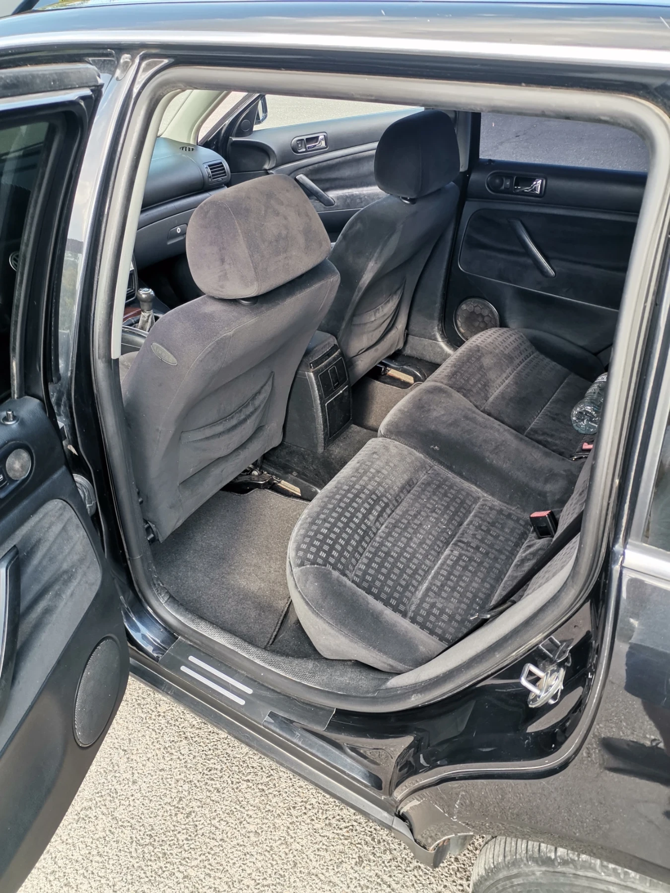 VW Passat 1, 9 TDI, снимка 8 - Автомобили и джипове - 55836552