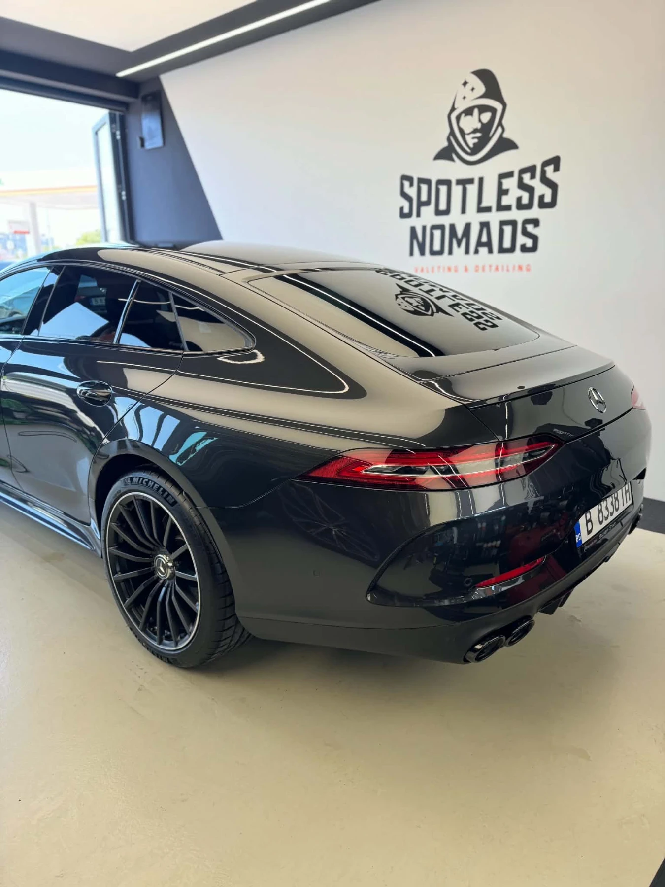 Mercedes-Benz GT GT53 AMG 4MATIC PLU, снимка 2 - Автомобили и джипове - 56084243