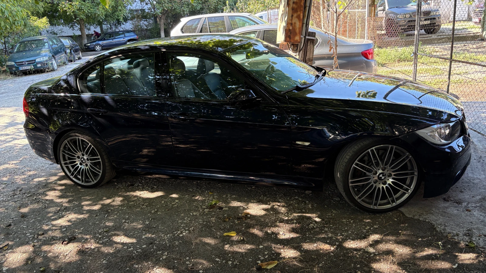 BMW 335 d M Paket E90, снимка 12 - Автомобили и джипове - 56137666