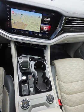 VW Touareg, снимка 12