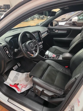 Volvo XC40 2.0д 190кс 4х4 R-design - 22500 € / 44006.17 лв. - 95888616 8