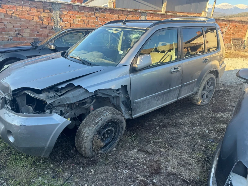 Nissan X-trail 2.2Di, снимка 3 - Автомобили и джипове - 48590670