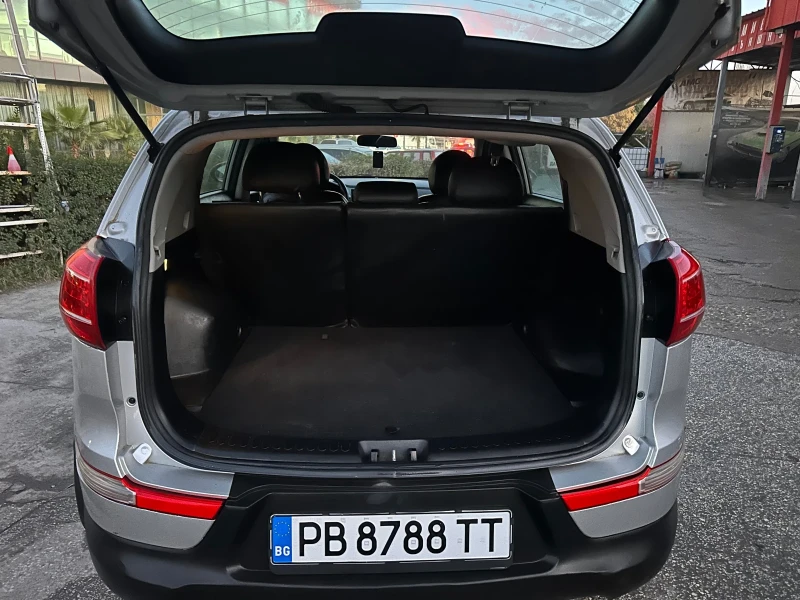 Kia Sportage 2.0  4x4, снимка 5 - Автомобили и джипове - 53154618