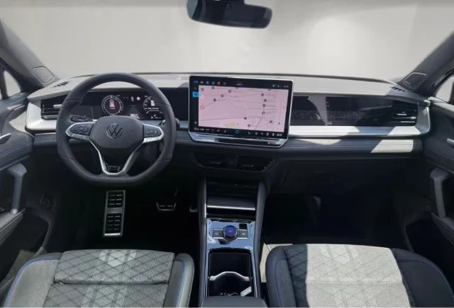 VW Tayron R-LINE/204HP/MASSAGE/7S/PANO/MEMO/360/HUD/LED/445g - изображение 4